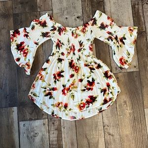 Off the shoulder, floral print blouse, size:Small